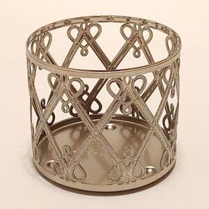 Bath & Body Works 3 Wick Candle Holder BNWT Garden Trellis Parisian Look